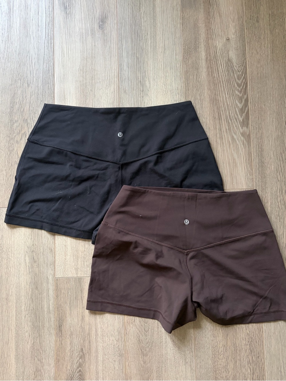 Lululemon Women's Align Loose Shorts - Black & Brown